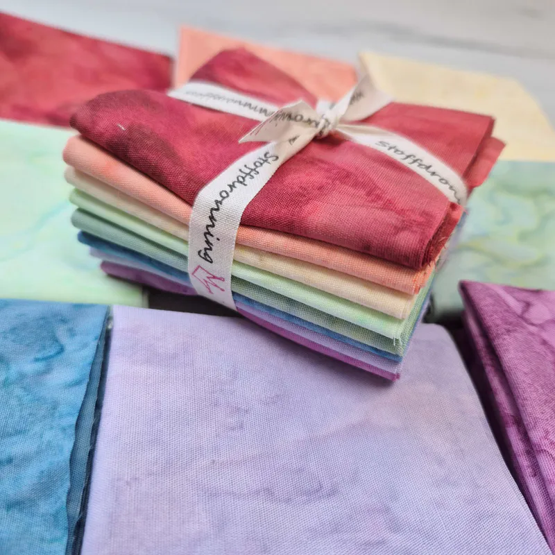 Happy Minis - batikk, sukkertøy